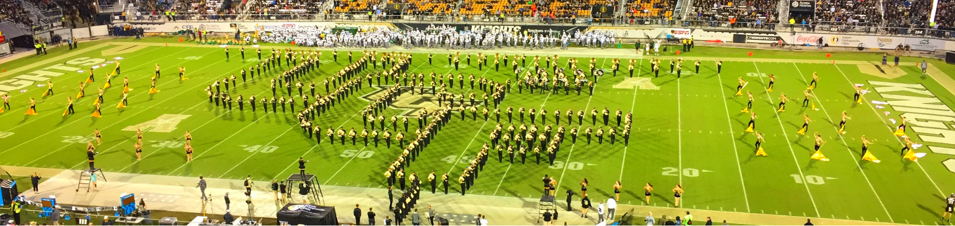 ucf formation on football field